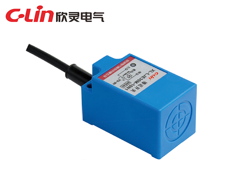 LJE30M、LJE40M 角柱型電感式接近開關(guān)（老款）